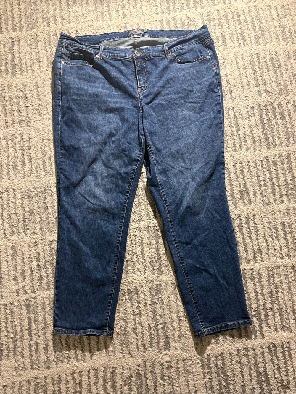 Torrid flattering blue boyfriend straight jeans pants size 22R